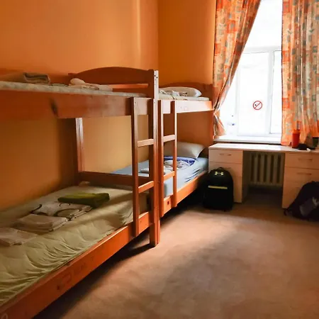 Tiu Khreshchatik Kyiv
